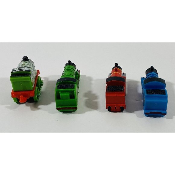Thomas The Train And Friends Mini Toys Lot of 4 Henry James Percy Cake Toppers - Picture 8 of 11